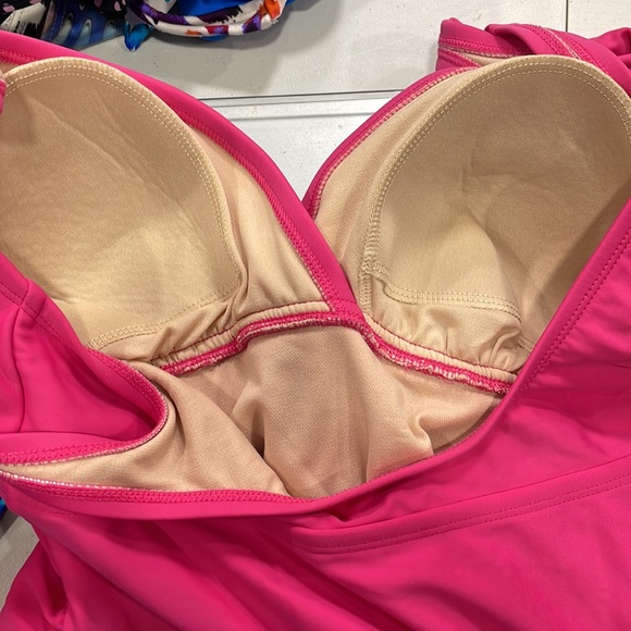 NWOT Isabel Maternity Pink One Piece Swim Suit.  Size S small 4/6 - Picture 8 of 11